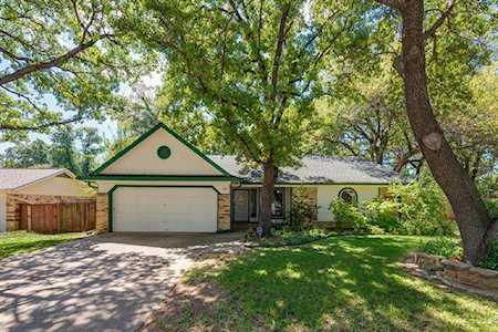 1125 Mockingbird Drive Grapevine, TX 76051