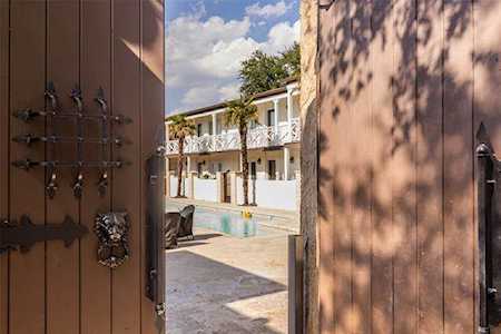 5937 E University Boulevard #127 Dallas, TX 75206
