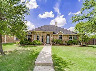 9853 Golden Fountain Drive Frisco, TX 75033