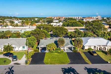 2856 NE 5th Avenue Boca Raton, FL 33431