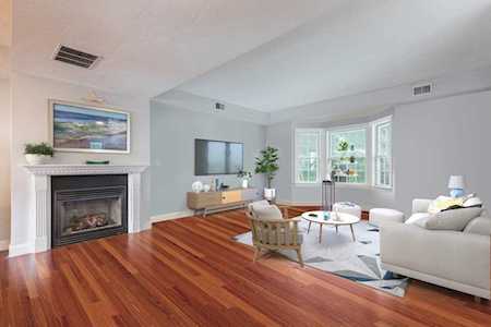 218 South Street #18 Waltham, MA 02453