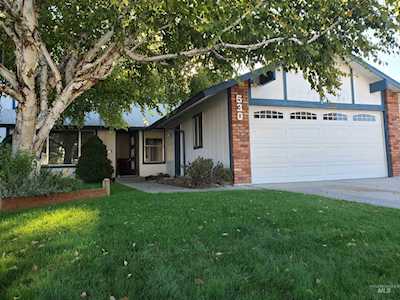 530 S Lynhurst Pl Meridian, ID 83642