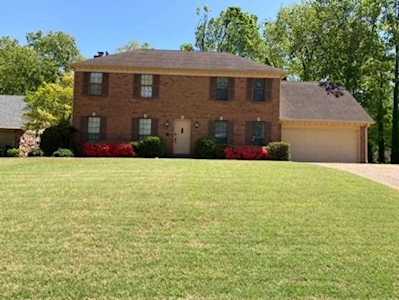 2382 Cherry Spring Cv Memphis, TN 38016