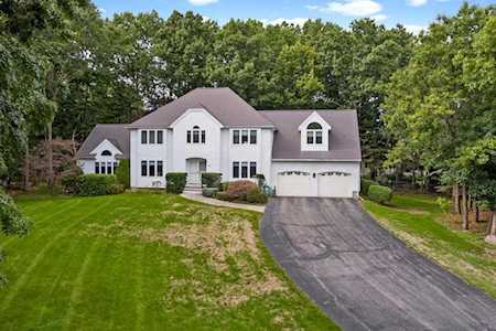 14 Prince Way Sharon, MA 02067