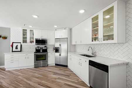 1640 10Th Ave #306 San Diego, CA 92101