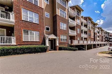 1000 Woodlawn Rd Charlotte, NC 28209