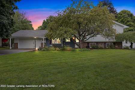 12923 W Melody Rd Grand Ledge, MI 48837