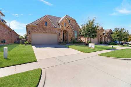 10713 Parnell Drive Mckinney, TX 75072