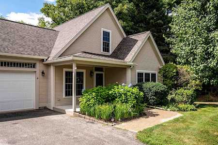4 Fitts Farm Dr Durham, NH 03824