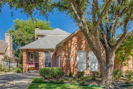 2613 Rockport Circle Garland, TX 75044