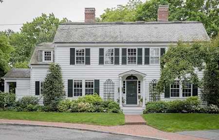 7 Lincoln Lane Cambridge, MA 02138