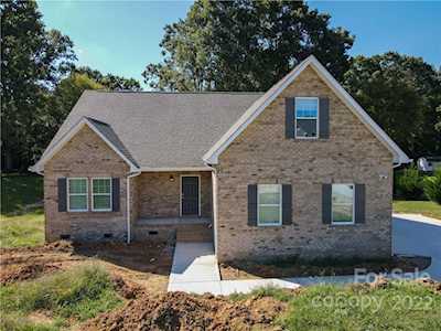 613 Fly Fisher Dr Salisbury, NC 28147