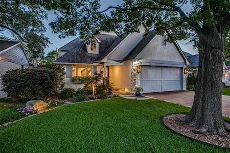 5106 W Hanover Avenue Dallas, TX 75209