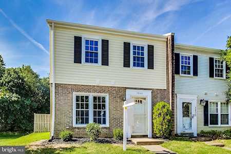 5840 Burke Manor Ct Burke, VA 22015