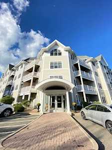 614 Pond Street #2-104 Braintree, MA 02184