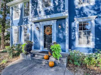 4333 Oakmede Lane White Bear Lake, MN 55110