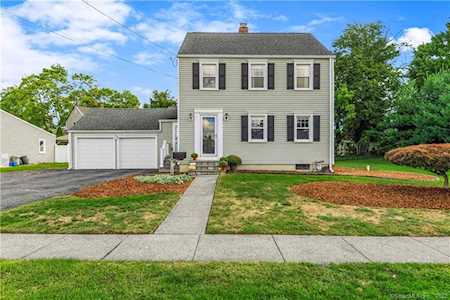 966 East Main Street Stratford, CT 06614