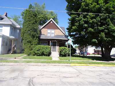 861 Cherry St Oshkosh, City of Oshkosh, WI 54901