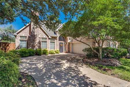 804 Buckhill Drive Mckinney, TX 75072