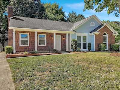 12818 Levins Hall Rd Huntersville, NC 28078