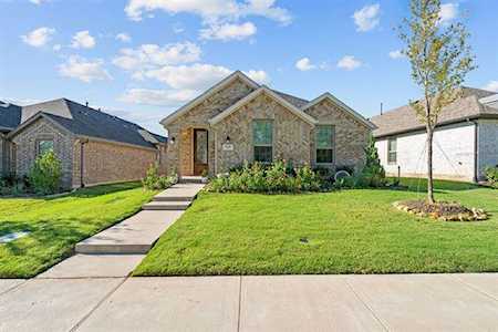 316 Gibbons Creek Trail Mckinney, TX 75071