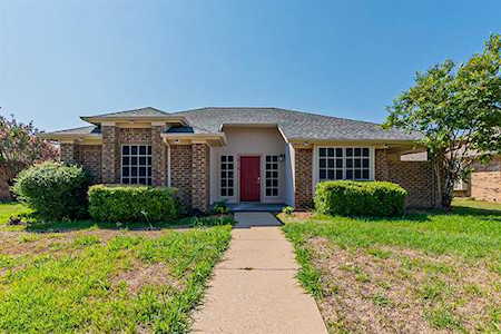 314 Ridgegate Drive Garland, TX 75040