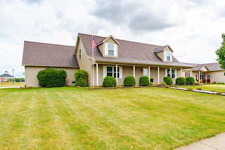 1149 Winter Cherry Ln Vicksburg, MI 49097