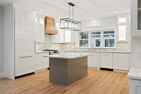 50 Cate St #14 Portsmouth, NH 03801