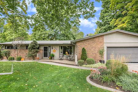 1002 Beechwood Drive Nappanee, IN 46550