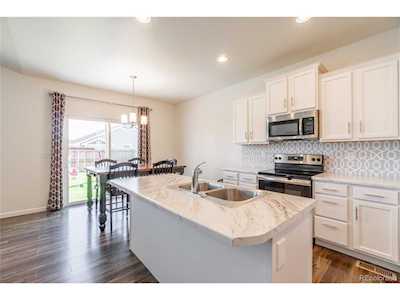 1060 Wagon Train Dr Milliken, CO 80543