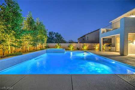 10218 New Boston Ave Las Vegas, NV 89166