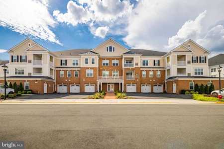 21007 Rocky Knoll Square #203 Ashburn, VA 20147