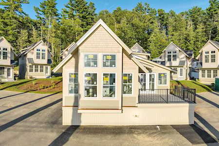 109 Weirs Blvd #8 Laconia, NH 03246