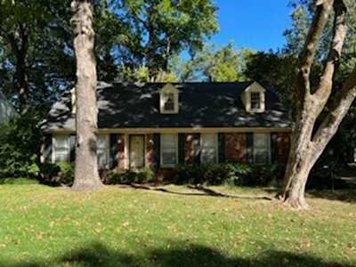 3030 Kenneth St Memphis, TN 38128