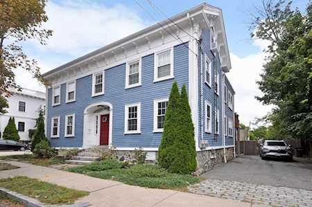10 Swan St #1 Arlington, MA 02476