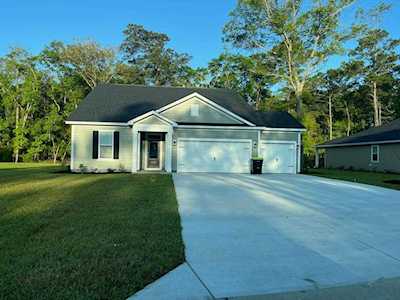 179 Caroline Ct. Murrells Inlet, SC 29576