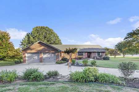 1013 Peterson Ln Maryville, TN 37803