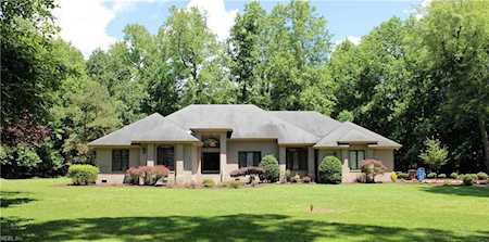 605 Fordsmere Rd Chesapeake, VA 23322