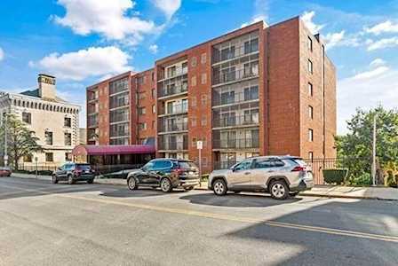 100 High St #707 Medford, MA 02155