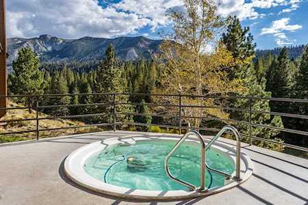 865 Majestic Pines Dr. #224 Mammoth Lakes, CA 93546