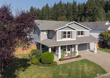 23404 SE 260th Ct Maple Valley, WA 98038
