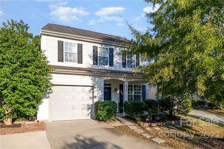 10926 Adelaide Ct Charlotte, NC 28213