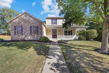 1605 Comstock Ridge Ct Wentzville, MO 63385