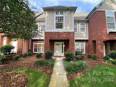 1127 Central Park Circle Davidson, NC 28036