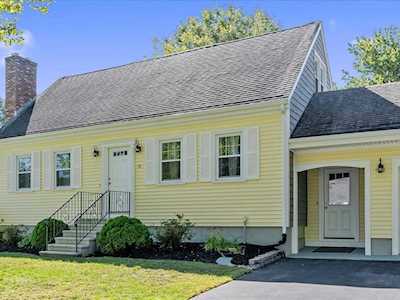 85 Evergreen Drive Swansea, MA 02777