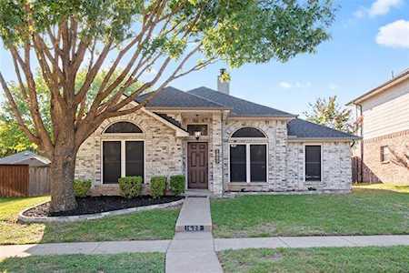 1627 Summers Drive Cedar Hill, TX 75104
