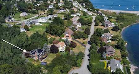 80 Albert St Portsmouth, RI 02871