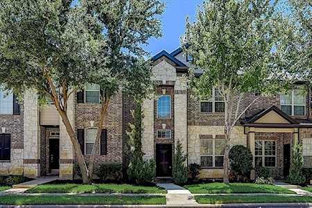 1948 Loma Linda Drive Irving, TX 75063