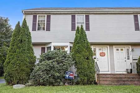 309 Center St #309 Bridgewater, MA 02324