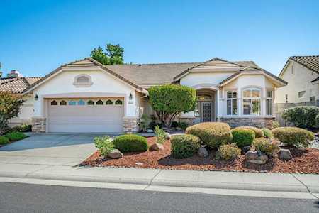 4525 Coach Lamp Roseville, CA 95747